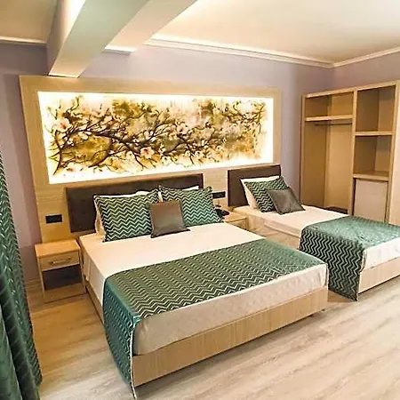 Livaneli Boutique Hotel 4*