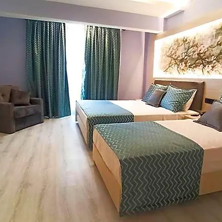 Livaneli Boutique 4*