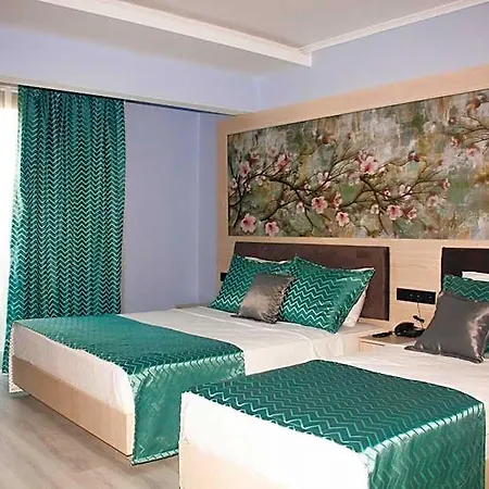 Livaneli Boutique Hotel 4*